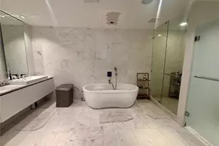 3300 NE 188th St, Aventura, FL 33180 - Photo 11