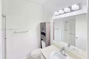 2331 NW 96th Terrace, Pembroke Pines, FL 33024 - Photo 9