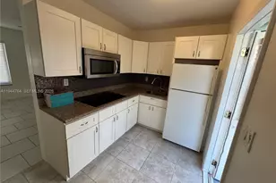 2843 NE 30th St, Fort Lauderdale, FL 33306 - Photo 7