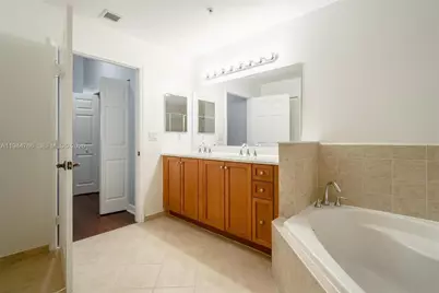 8395 SW 73rd Ave #314, Miami, FL 33143 - Photo 39