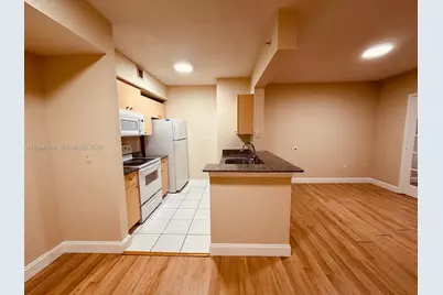 2548 Centergate Dr #203, Miramar, FL 33025 - Photo 13