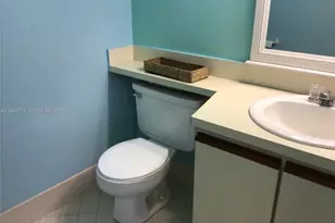 4722 NW 82nd Ave, Lauderhill, FL 33351 - Photo 11