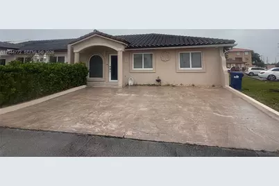 7539 NW 173rd Ter, Hialeah, FL 33015 - Photo 1