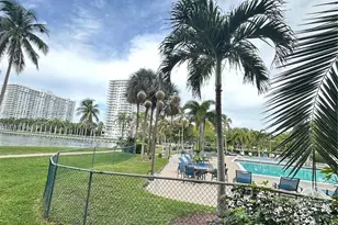 18151 NE 31st Ct, Aventura, FL 33160 - Photo 19