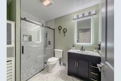 940 SW 177th Way, Pembroke Pines, FL 33029 - Photo 13