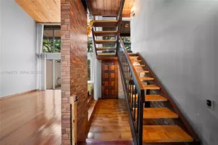 19432 NE 26th Ave, Miami, FL 33180 - Photo 9