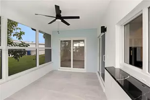 8235 NW 23rd St, Sunrise, FL 33322 - Photo 17