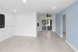 8235 NW 23rd St, Sunrise, FL 33322 - Photo 5