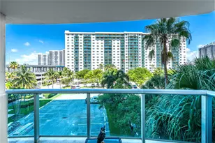 19380 Collins Ave, Sunny Isles Beach, FL 33160 - Photo 35