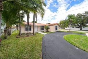 5524 Cleveland St, Hollywood, FL 33021 - Photo 3
