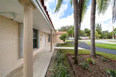 5524 Cleveland St, Hollywood, FL 33021 - Photo 35