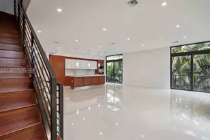 909 NE 16th Terrace, Fort Lauderdale, FL 33304 - Photo 5