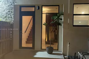 909 NE 16th Terrace, Fort Lauderdale, FL 33304 - Photo 37