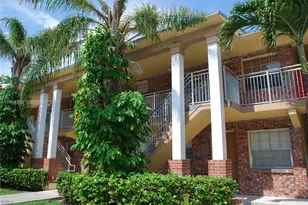 75 Fairway Dr, Miami Springs, FL 33166 - Photo 1