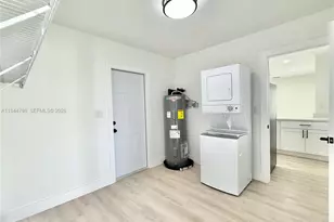 671 NW 37th Ave, Lauderhill, FL 33311 - Photo 9