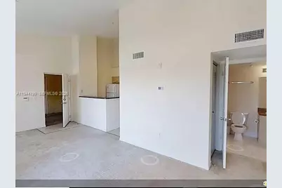 [Address not provided], West Palm Beach, FL 33409 - Photo 13