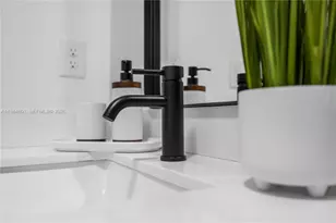 3728 NW 19th Ave, Miami, FL 33142 - Photo 17