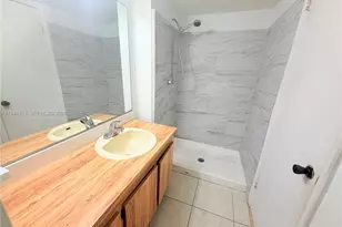 9141 NW 1st Ct, Pembroke Pines, FL 33024 - Photo 15