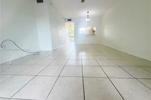 9141 NW 1st Ct, Pembroke Pines, FL 33024 - Photo 13