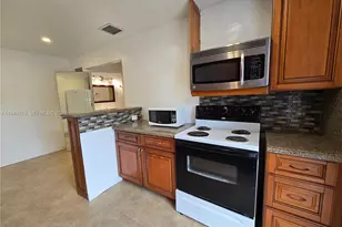2957 SW 36th Ct, Miami, FL 33133 - Photo 3