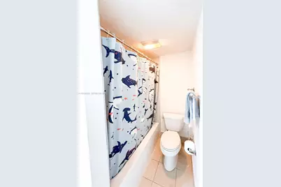 450 Commodore Dr #306, Plantation, FL 33325 - Photo 29