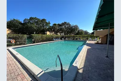 450 Commodore Dr #306, Plantation, FL 33325 - Photo 41