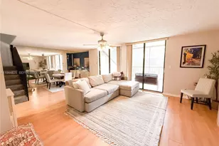 450 Commodore Dr, Plantation, FL 33325 - Photo 3