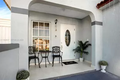 7384 W 29th Ln, Hialeah, FL 33018 - Photo 3