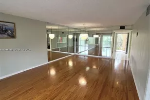 901 SW 128th Terrace, Pembroke Pines, FL 33027 - Photo 1