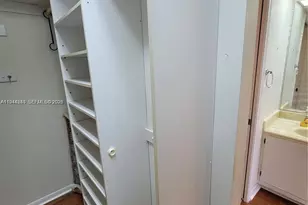 901 SW 128th Terrace, Pembroke Pines, FL 33027 - Photo 15