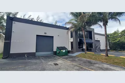 2100 NW 93rd Ave, Doral, FL 33172 - Photo 9