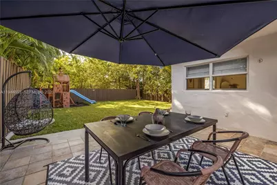 624 NE 71st St, Miami, FL 33138 - Photo 45