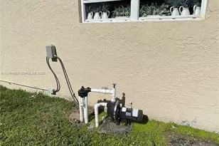 5740 SW 57th Way, Davie, FL 33314 - Photo 35