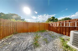 618 SW 2nd Pl, Florida City, FL 33034 - Photo 35