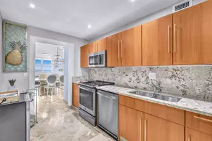 3001 S Ocean Dr, Hollywood, FL 33019 - Photo 17