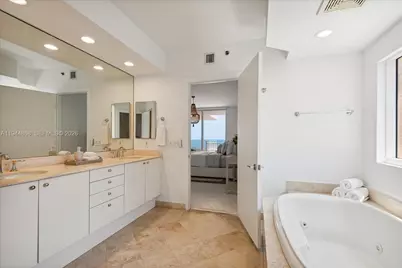 791 Crandon Blvd #1501, Key Biscayne, FL 33149 - Photo 9