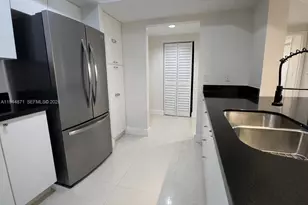 17375 Collins Ave, Sunny Isles Beach, FL 33160 - Photo 5