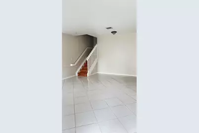 5719 NW 114th Ct #101, Doral, FL 33178 - Photo 3