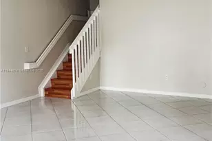 5719 NW 114th Ct, Doral, FL 33178 - Photo 3