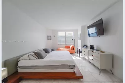 1950 S Ocean Dr #19E, Hallandale Beach, FL 33009 - Photo 27