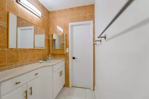 1950 S Ocean Dr, Hallandale Beach, FL 33009 - Photo 29