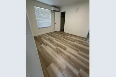 111 SW 31st Ct, Miami, FL 33135 - Photo 11