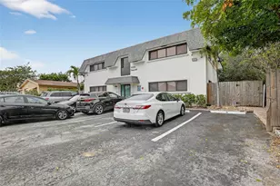 5731 NE 18th Ave, Fort Lauderdale, FL 33334 - Photo 1