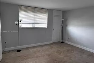 12590 NE 16th Ave, North Miami, FL 33161 - Photo 7