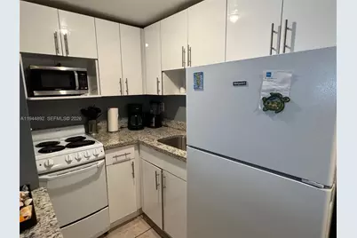 865 Collins Ave #305, Miami Beach, FL 33139 - Photo 11