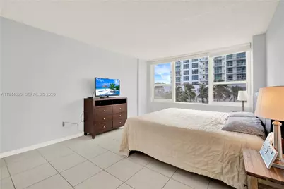 3505 S Ocean Dr #318, Hollywood, FL 33019 - Photo 11