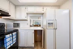 401 Charlemagne Blvd, Naples, FL 34112 - Photo 7