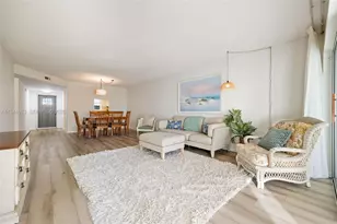 401 Charlemagne Blvd, Naples, FL 34112 - Photo 15