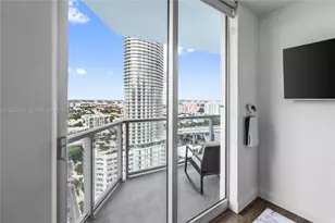 185 SW 7th St, Miami, FL 33130 - Photo 57