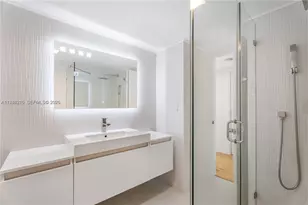 3811 NE 166th St, North Miami Beach, FL 33160 - Photo 11